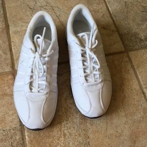 Size 9 Women's Nike Shoes